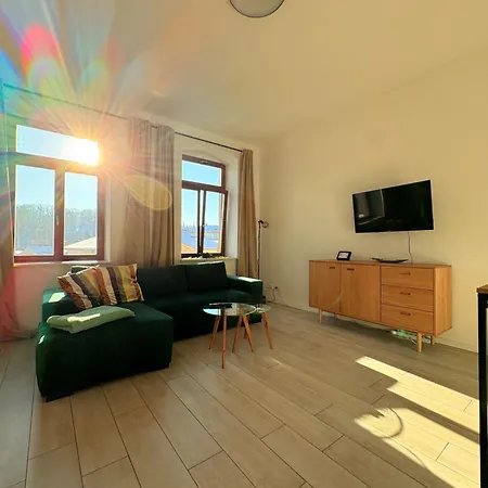 Apartmán Palais - Altstadt, Balkon Richtung Weinberge, Nahe Burg 2sz *