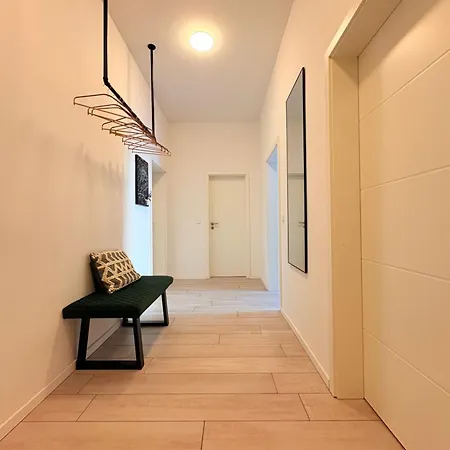 דירה Familienapartment Weinbergblick Altstadt - Palais