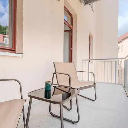 דירה Familienapartment Weinbergblick Altstadt - Palais *