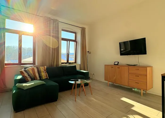 Apartmán Palais - Altstadt, Balkon Richtung Weinberge, Nahe Burg 2sz *